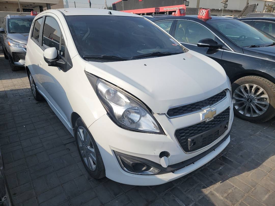 2014 CHEVROLET SPARK — 170324 KM — Lot 529650 — Main - Marhaba Auctions Used Cars - Image 3