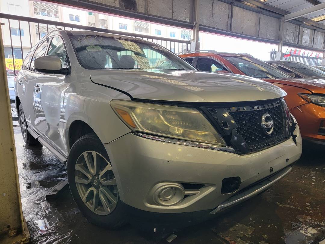 2013 NISSAN PATHFINDER — 173288 Miles — Lot 79490804 — Main - Marhaba Auctions Used Cars - Image 4