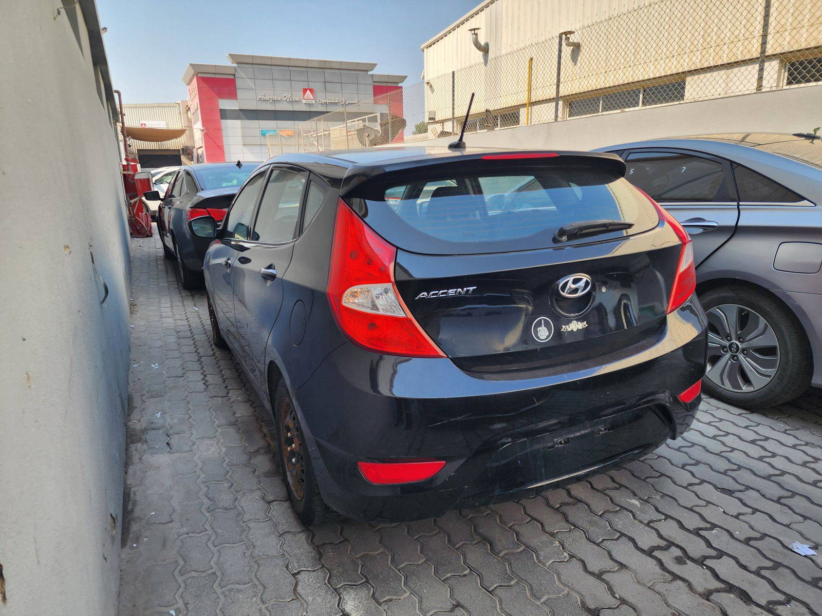 HYUNDAI ACCENT 2016 - Marhaba Auction Used Cars - Image 10