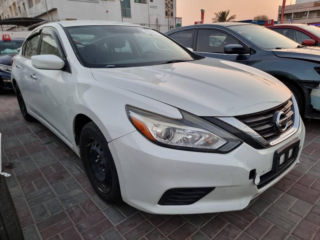 2016 NISSAN ALTIMA — 154246 Miles — Lot 5554884 — Ind. 12 - Marhaba Auctions Used Cars - Image 4