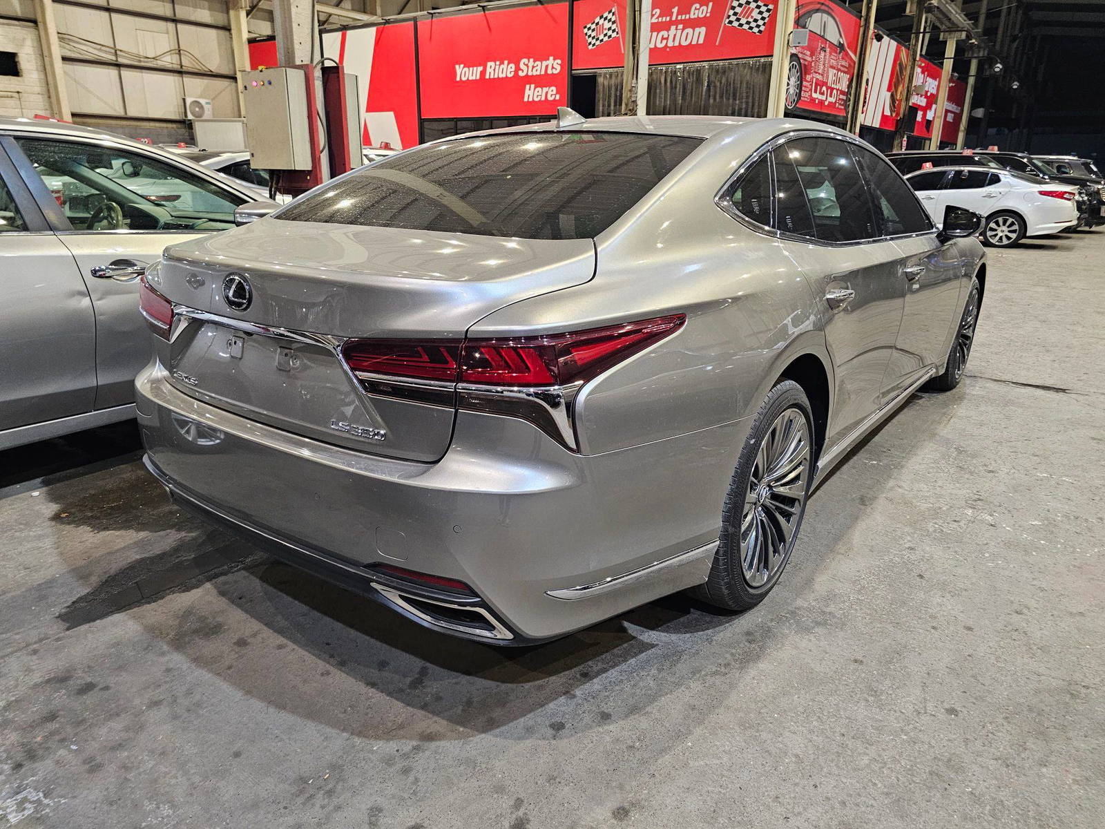 2018 LEXUS LS — 24436 KM — Lot FF805001851 — Souq - Marhaba Auctions Used Cars - Image 5