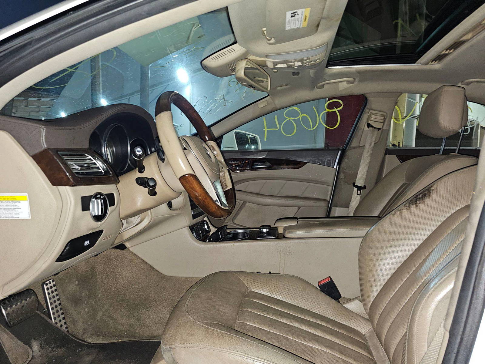 2013 MERCEDES BENZ CLS 550 — 101571 Miles — Lot 41408684 — Main - Marhaba Auctions Used Cars - Image 9