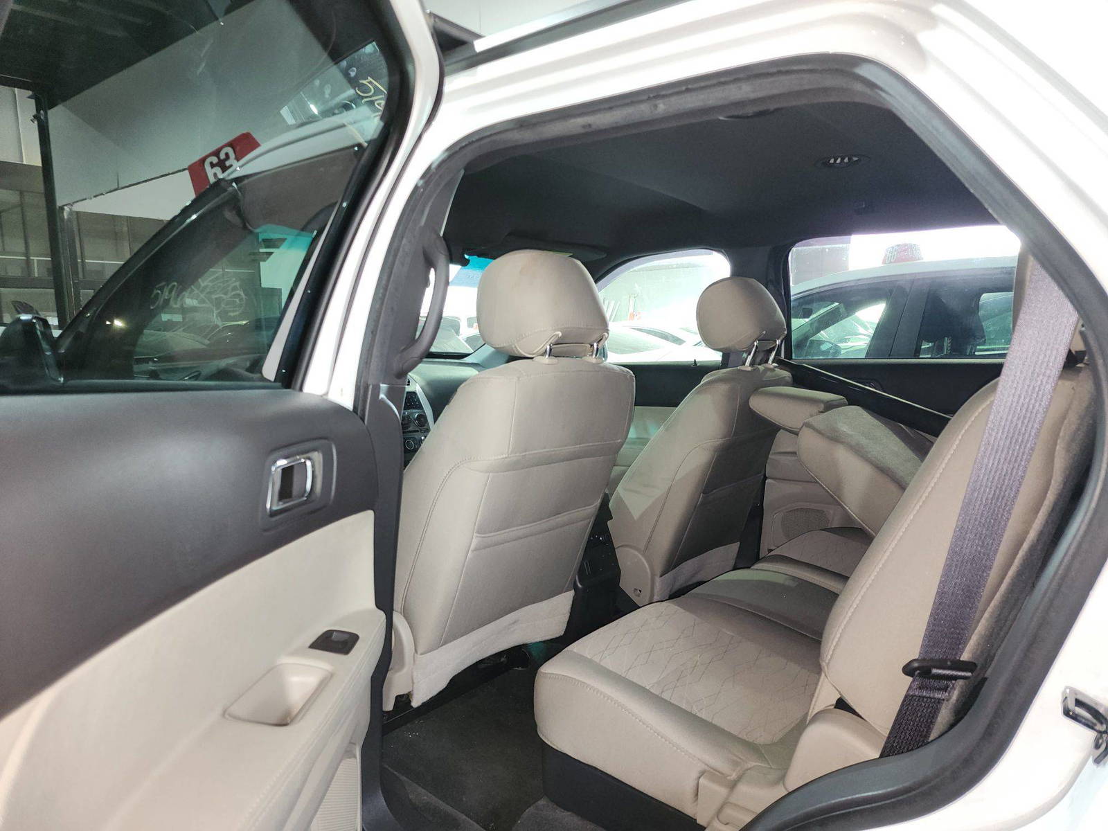 2015 FORD EXPLORER — 131940 Miles — Lot A87702 — Al Quoz - Marhaba Auctions Used Cars - Image 6