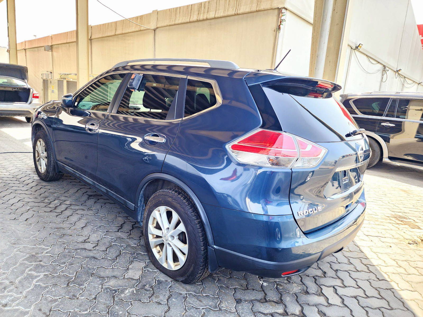 2014 NISSAN ROGUE — 206940 KM — Lot 83399624 — Souq - Marhaba Auctions Used Cars - Image 3