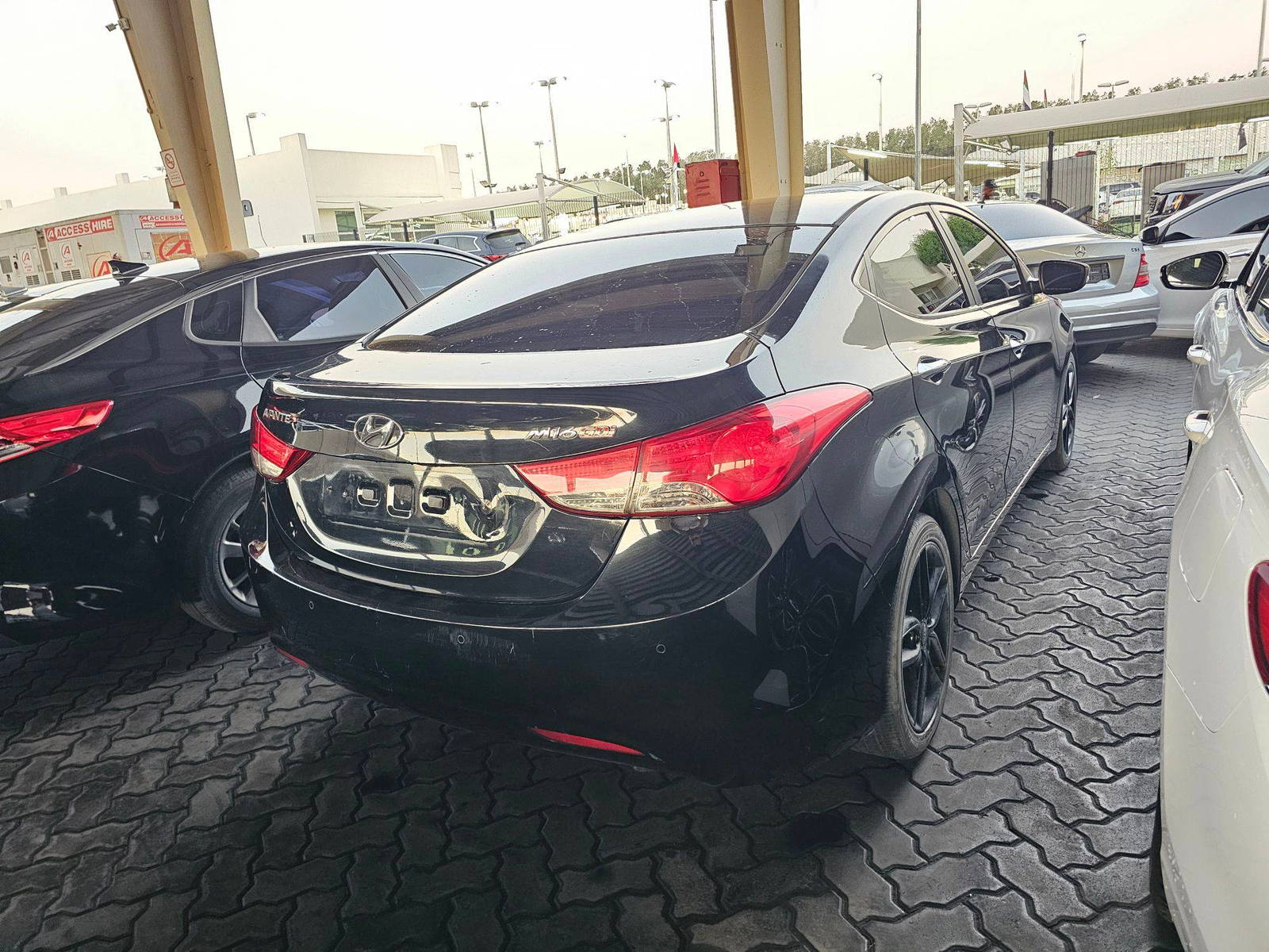 2011 HYUNDAI AVANTE — 113206 KM — Lot U064740 — Souq - Marhaba Auctions Used Cars - Image 4