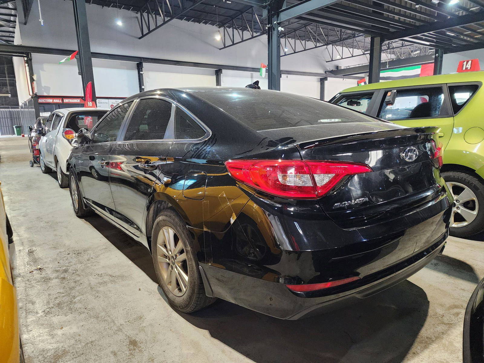 2017 HYUNDAI SONATA — 104617 Miles — Lot 475512 — Al Quoz - Marhaba Auctions Used Cars - Image 4
