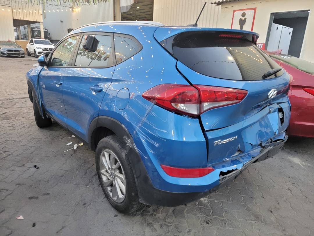 HYUNDAI TUCSON 2017 - Marhaba Auction Used Cars - Image 6