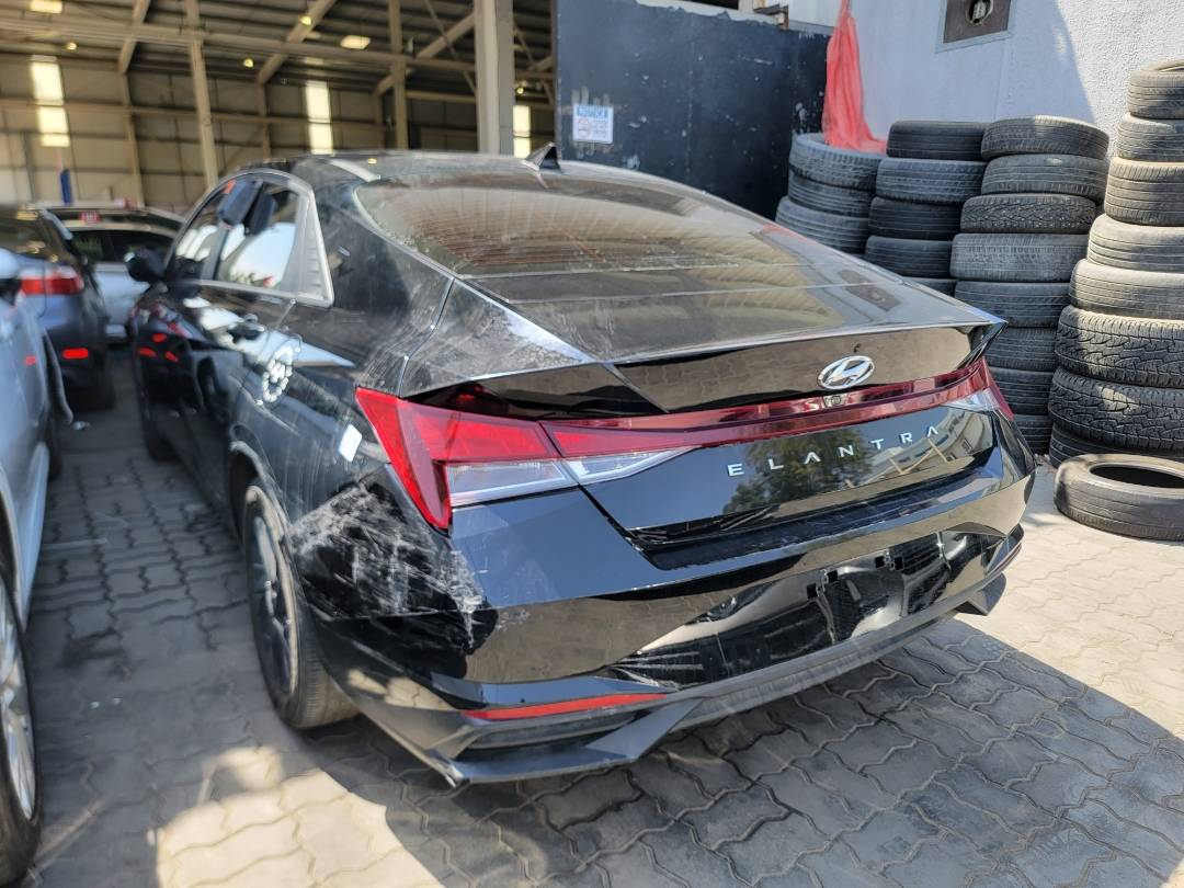 2022 HYUNDAI ELANTRA — 57743 KM — Lot U257578 — Main - Marhaba Auctions Used Cars - Image 3