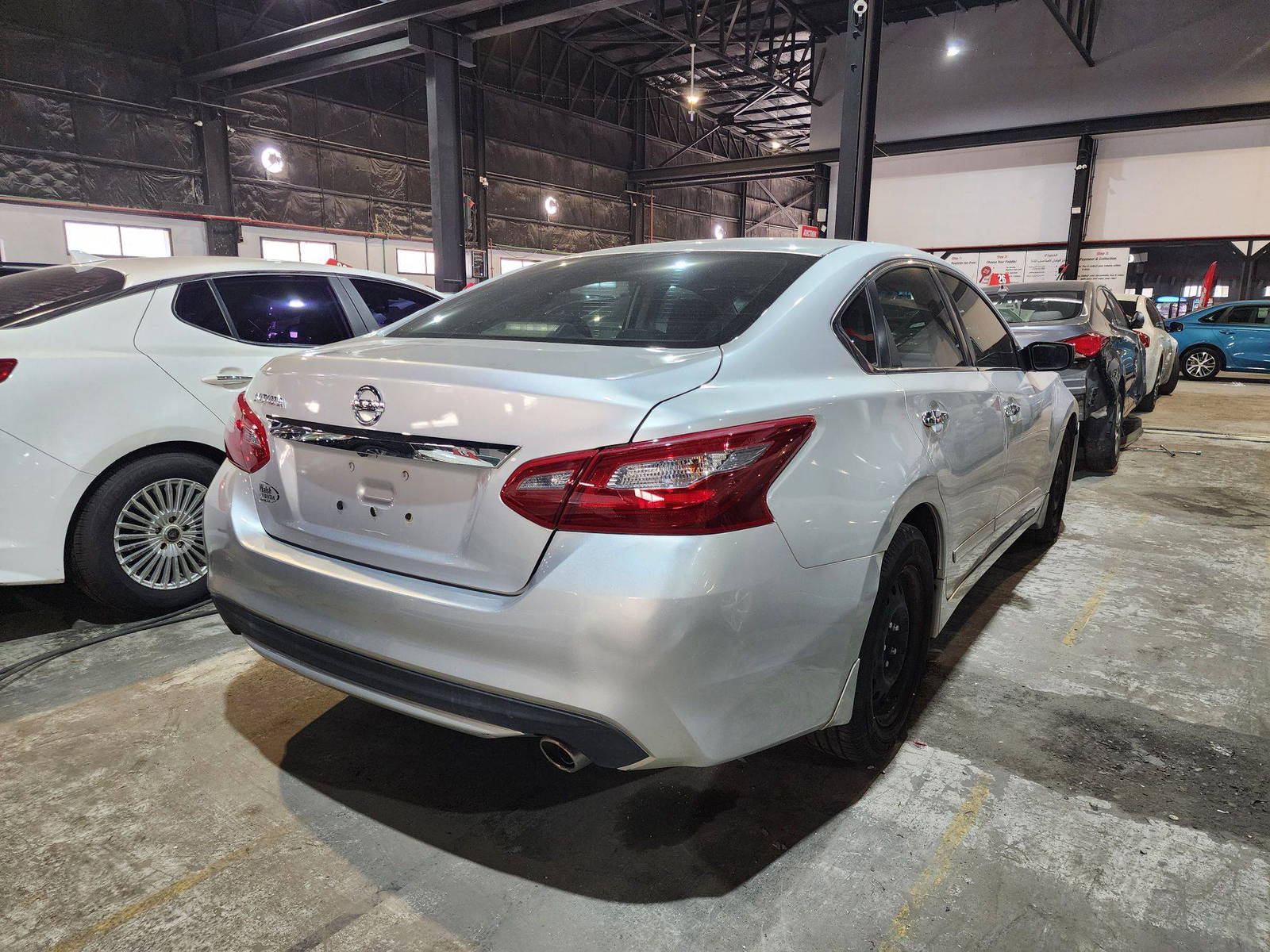 2018 NISSAN ALTIMA — 175655 Miles — Lot 237107 — Al Quoz - Marhaba Auctions Used Cars - Image 4