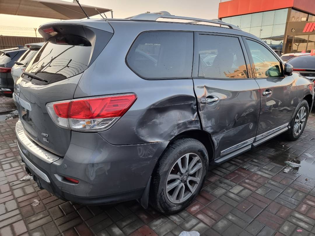 2016 NISSAN PATHFINDER — 170080 Miles — Lot 21321487 — Ind. 12 - Marhaba Auctions Used Cars - Image 4