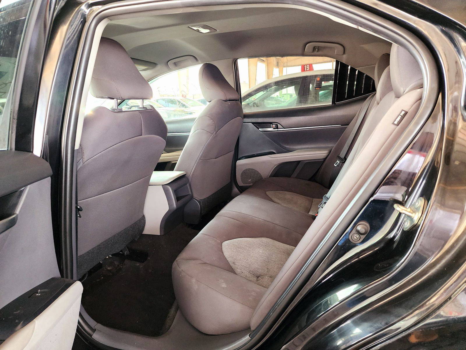 2019 TOYOTA CAMRY — 70105 Miles — Lot KU813242 — Souq - Marhaba Auctions Used Cars - Image 6