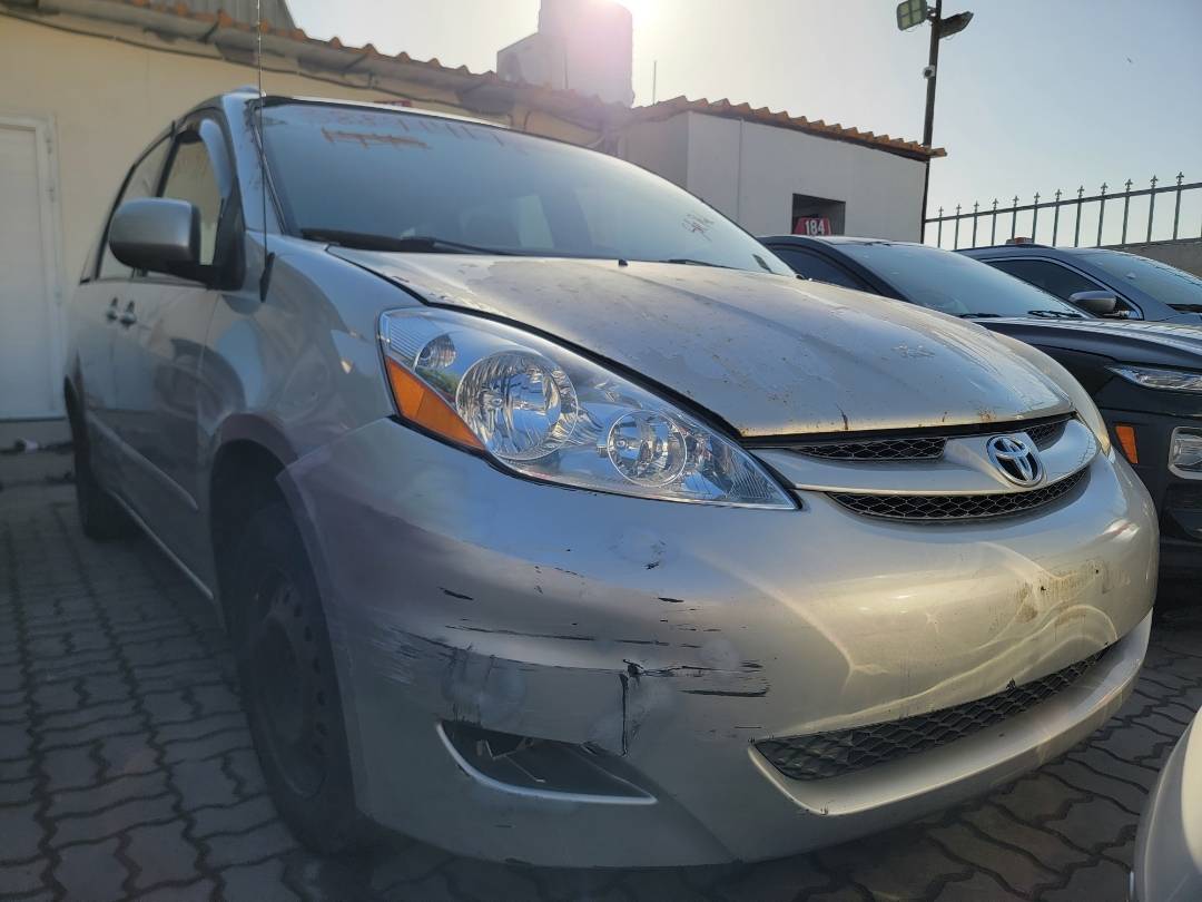 2010 TOYOTA SIENNA — 178263 Miles — Lot 38891417 - Marhaba Auctions Used Cars - Image 4