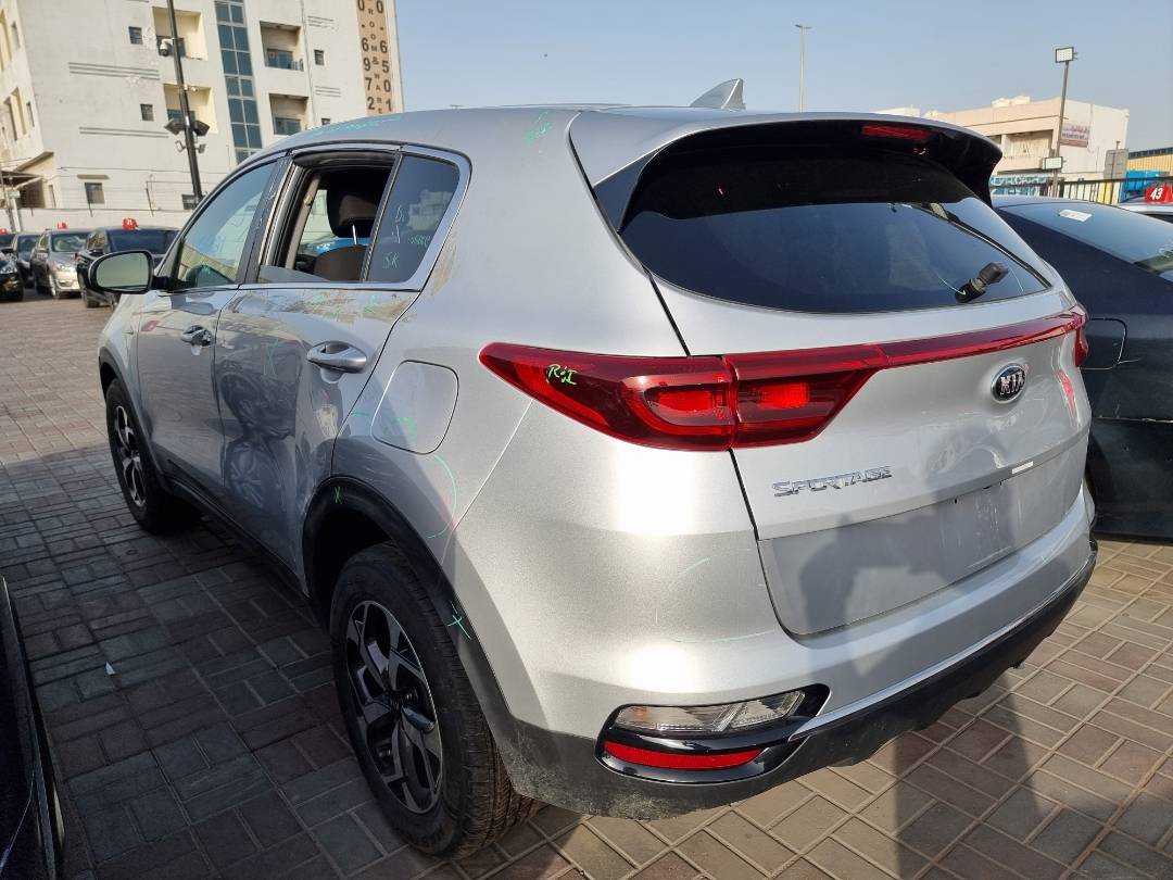 2020 KIA SPORTAGE — 60735 Miles — Lot 215478 — Souq - Marhaba Auctions Used Cars - Image 5