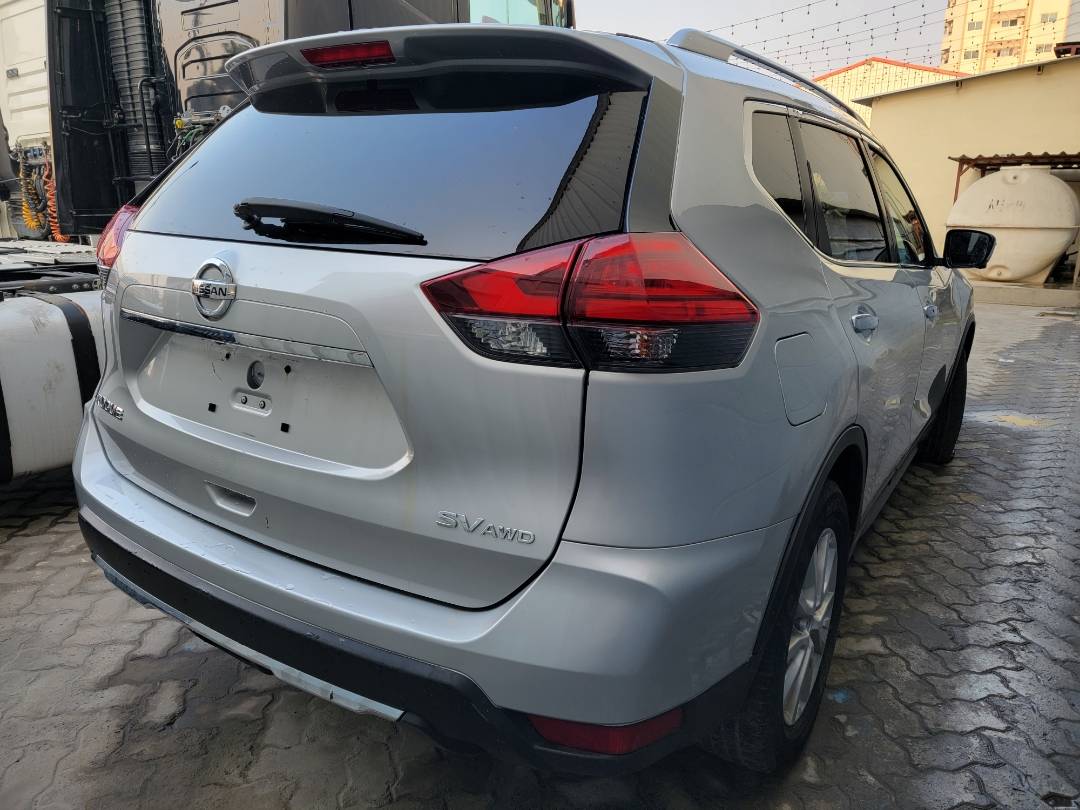 2017 NISSAN ROGUE — 108327 Miles — Lot 1HW012507 — Main - Marhaba Auctions Used Cars - Image 3