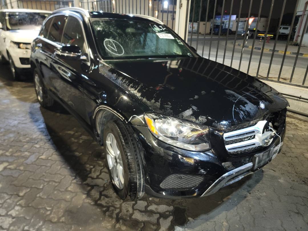 2017 MERCEDES BENZ GLC-300 — 106879 Miles — Lot 43547 - Marhaba Auctions Used Cars - Image 6
