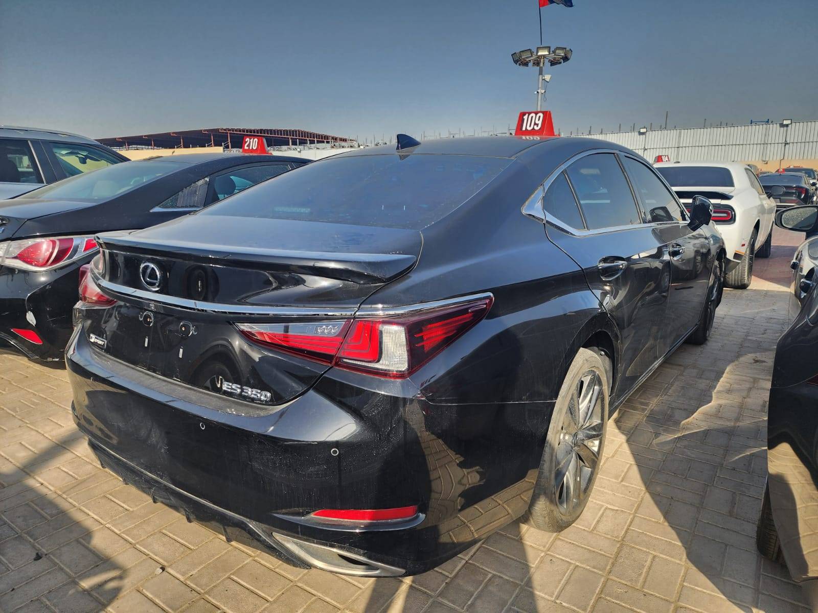 LEXUS ES 350 2021 - Marhaba Auction Used Cars - Image 11