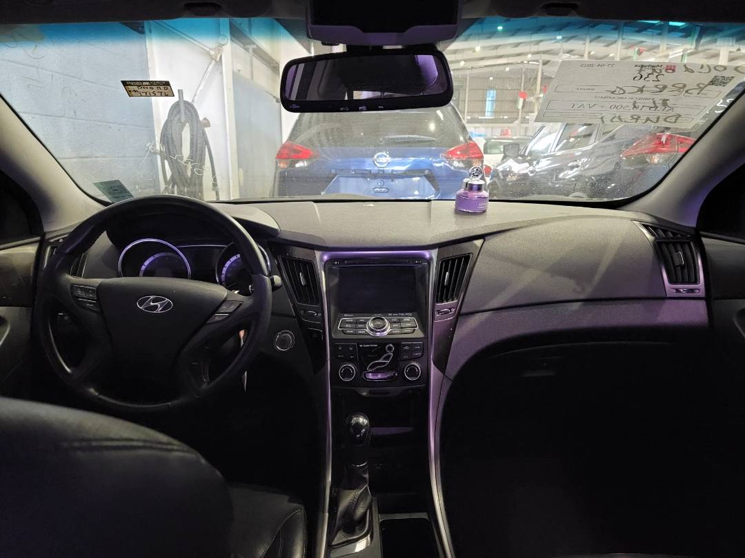 2012 HYUNDAI SONATA — 171576 KM — Lot 428415 — Main - Marhaba Auctions Used Cars - Image 7