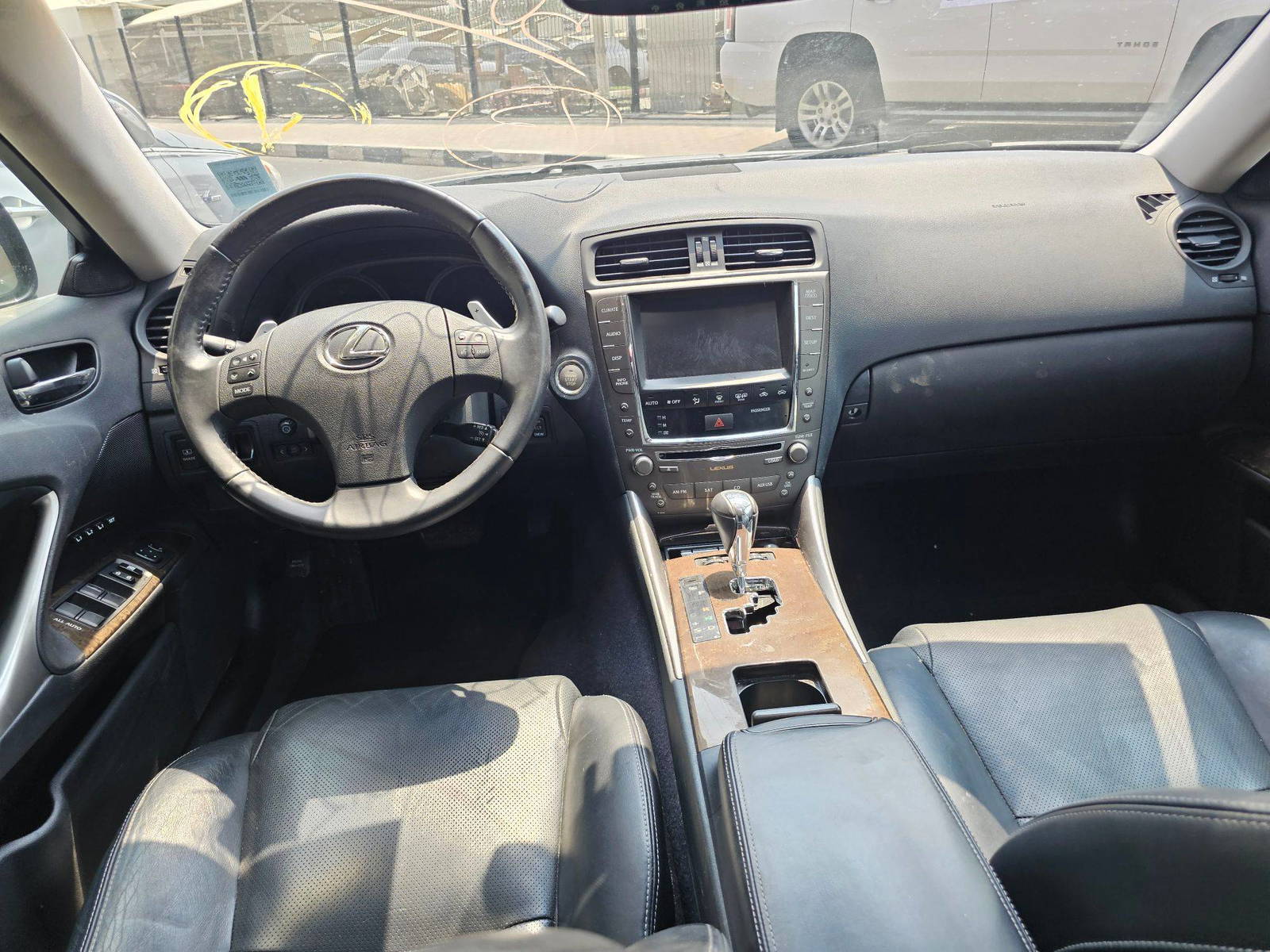 2010 LEXUS IS 250 — 180133 Miles — Lot A5038073 — Souq - Marhaba Auctions Used Cars - Image 7
