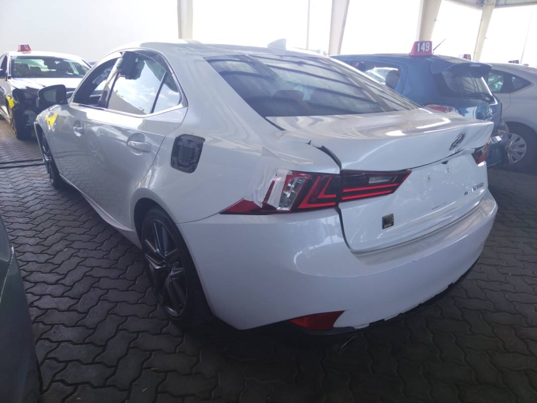 2014 LEXUS IS-350 — 104619 Miles — Lot 001477 - Marhaba Auctions Used Cars - Image 4