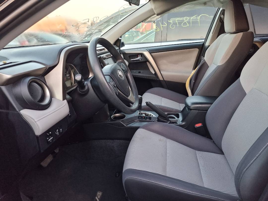2015 TOYOTA RAV4 — 183600 Miles — Lot 125478 — Ind. 12 - Marhaba Auctions Used Cars - Image 8