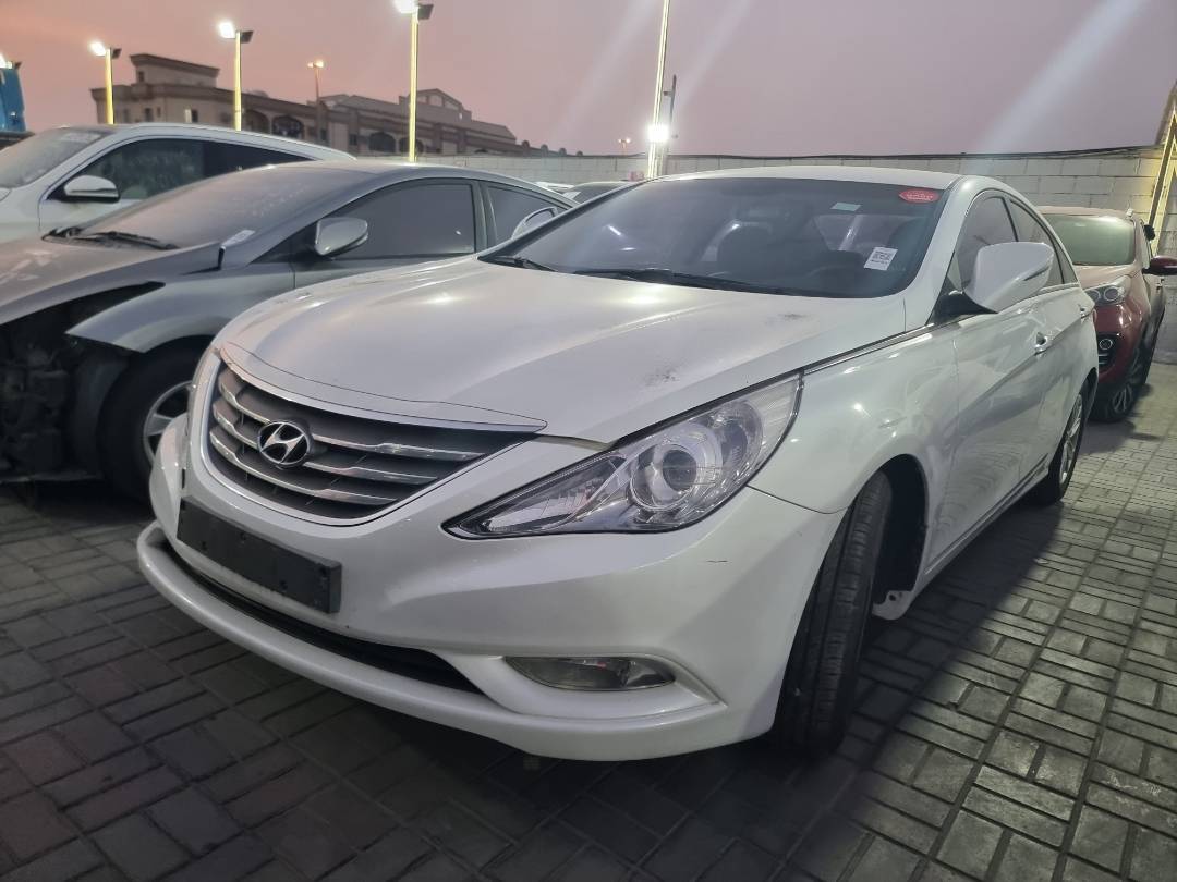 2012 HYUNDAI SONATA — 311927 KM — Lot 470978 — Ind. 12 - Marhaba Auctions Used Cars - Image 3