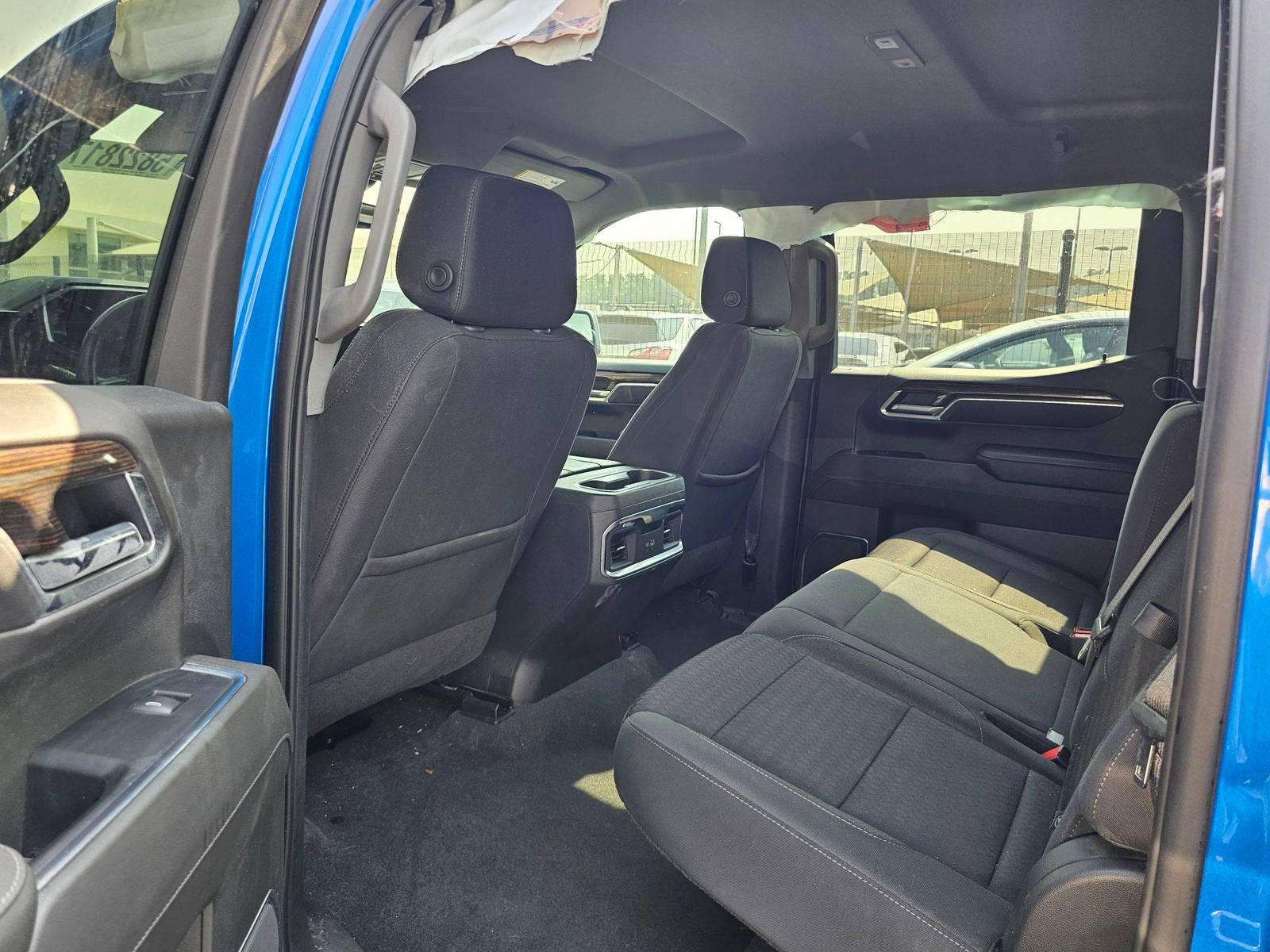 2022 GMC SIERRA — 85140 Miles — Lot 9NG550948 — Souq - Marhaba Auctions Used Cars - Image 6