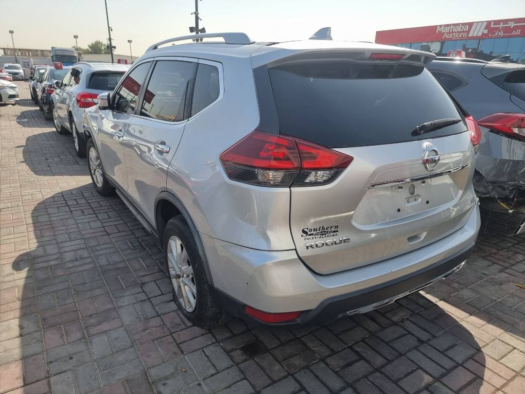 2018 NISSAN ROGUE — 159244 Miles — Lot 456593 — Ind. 12 - Marhaba Auctions Used Cars - Image 5