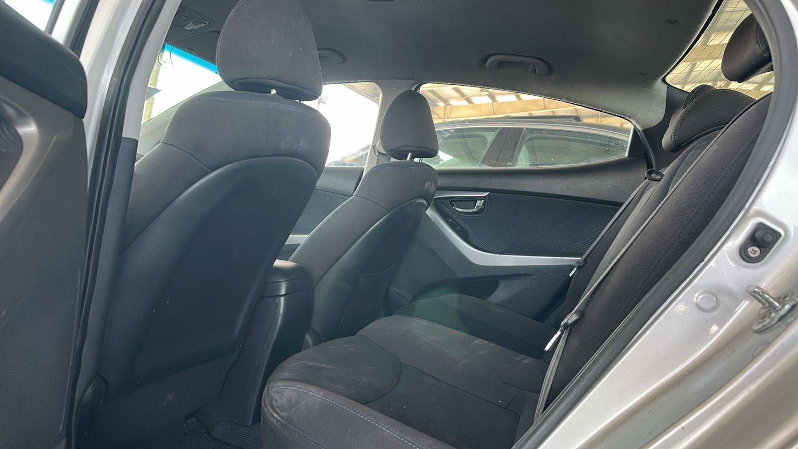 HYUNDAI AVANTE 2011 - Marhaba Auction Used Cars - Image 10