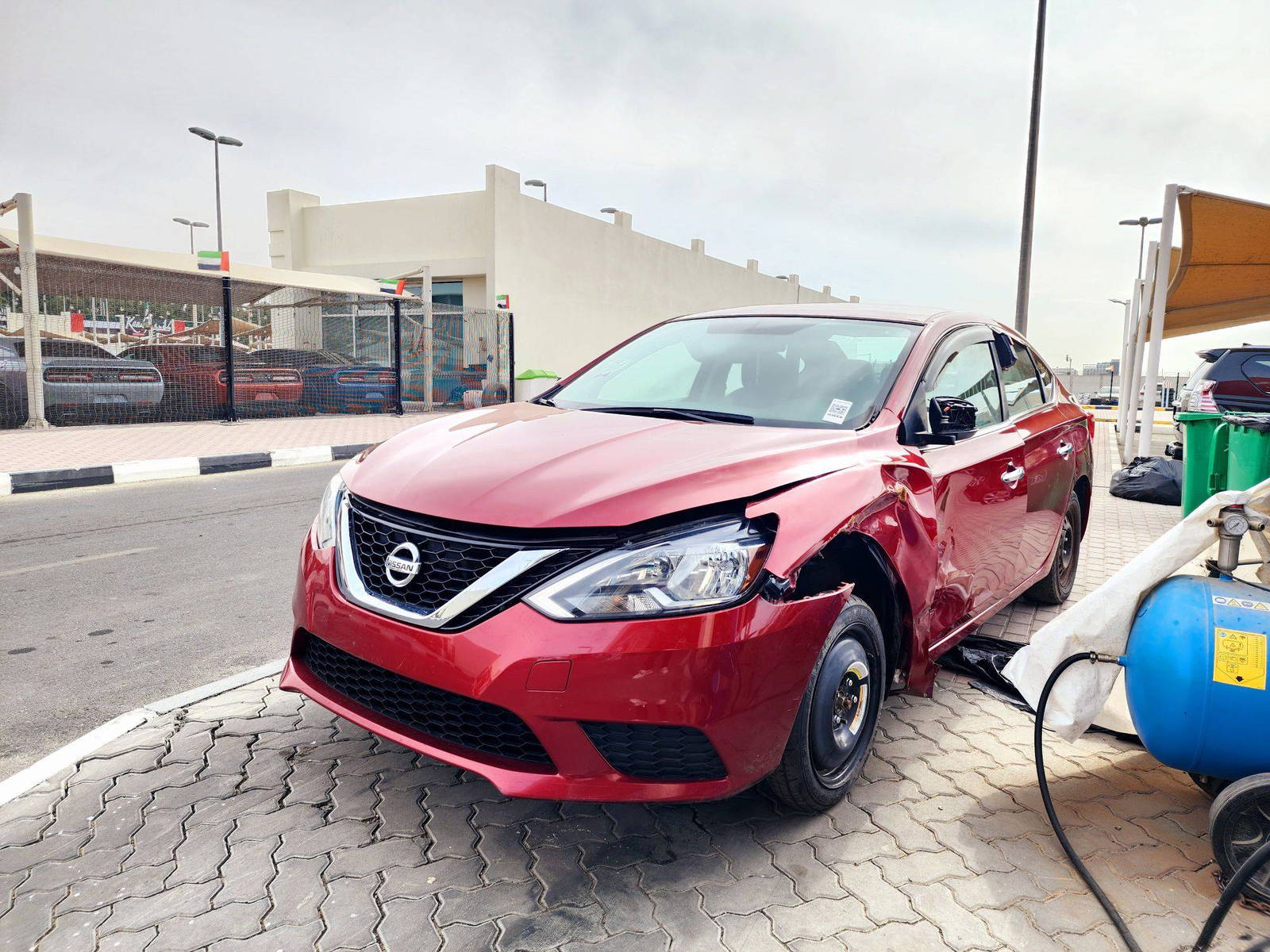 2017 NISSAN SENTRA — 76376 KM — Lot 666120 — Souq - Marhaba Auctions Used Cars - Image 5