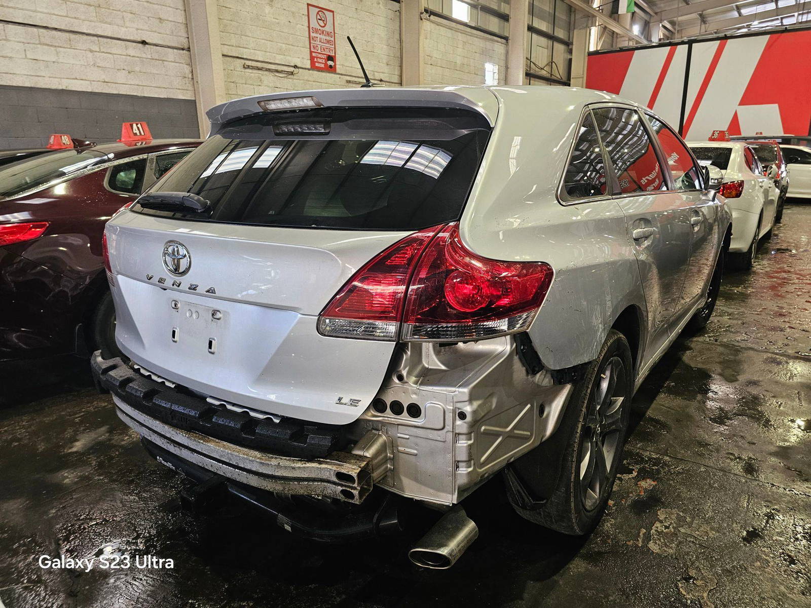 2014 TOYOTA VENZA — 158706 Miles — Lot 85273995 — Main - Marhaba Auctions Used Cars - Image 3