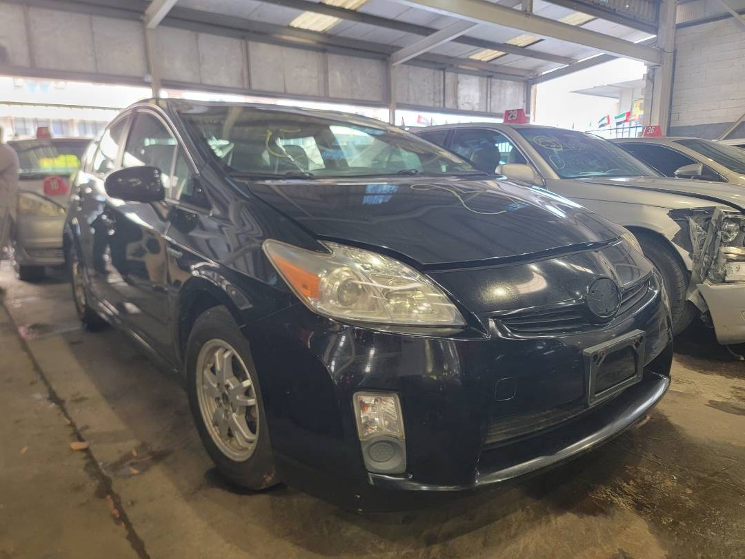 2010 TOYOTA PRIUS — 310350 Miles — Lot 4226482 — Main - Marhaba Auctions Used Cars - Image 4