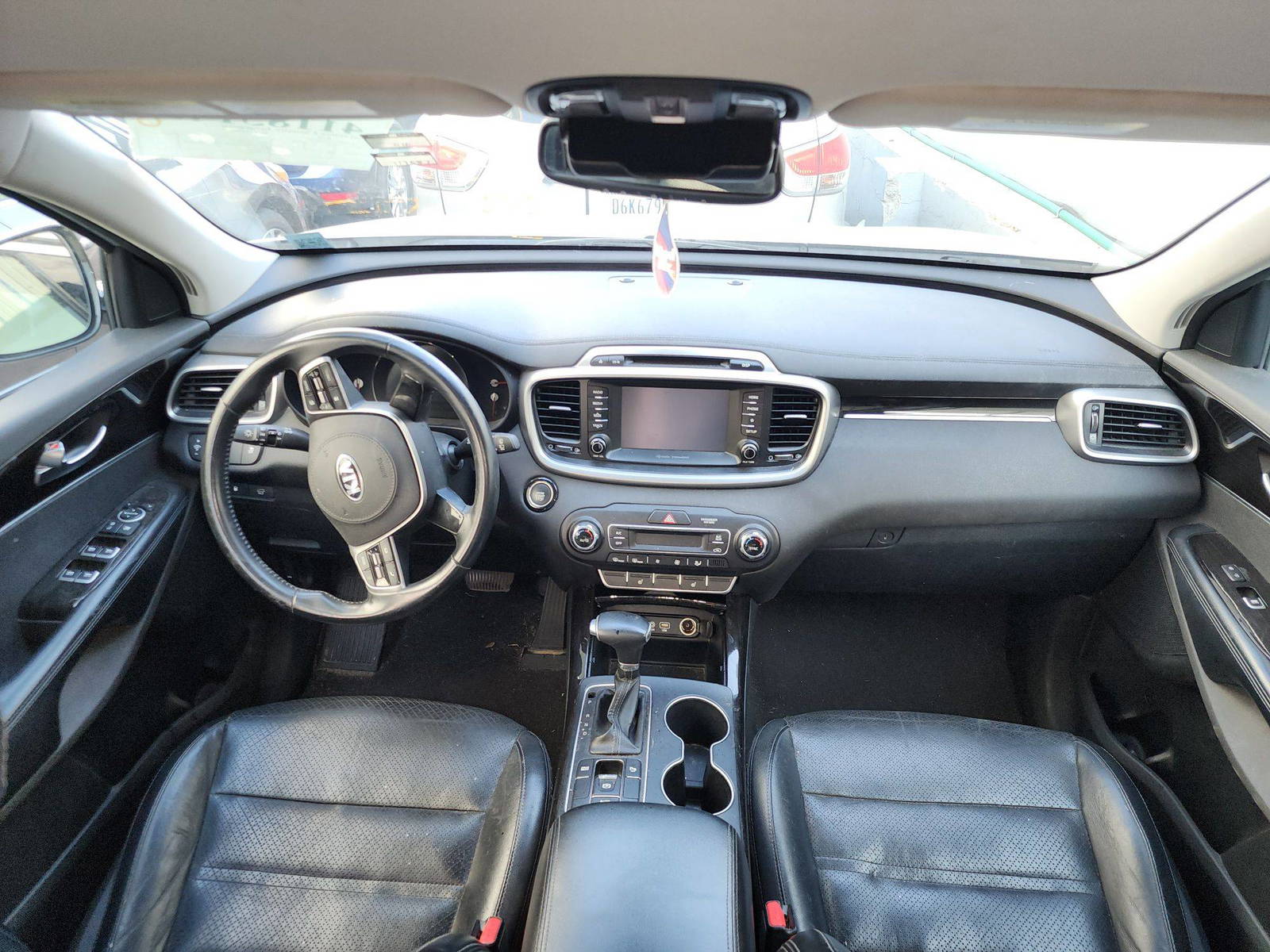 KIA SORENTO 2019 - Marhaba Auction Used Cars - Image 6