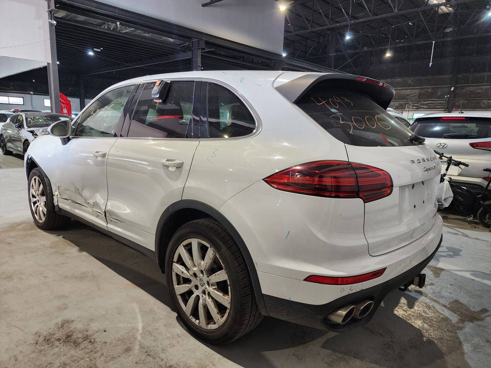 2015 PORSCHE Cayenne — 92369 Miles — Lot 40933006 — Main - Marhaba Auctions Used Cars - Image 3