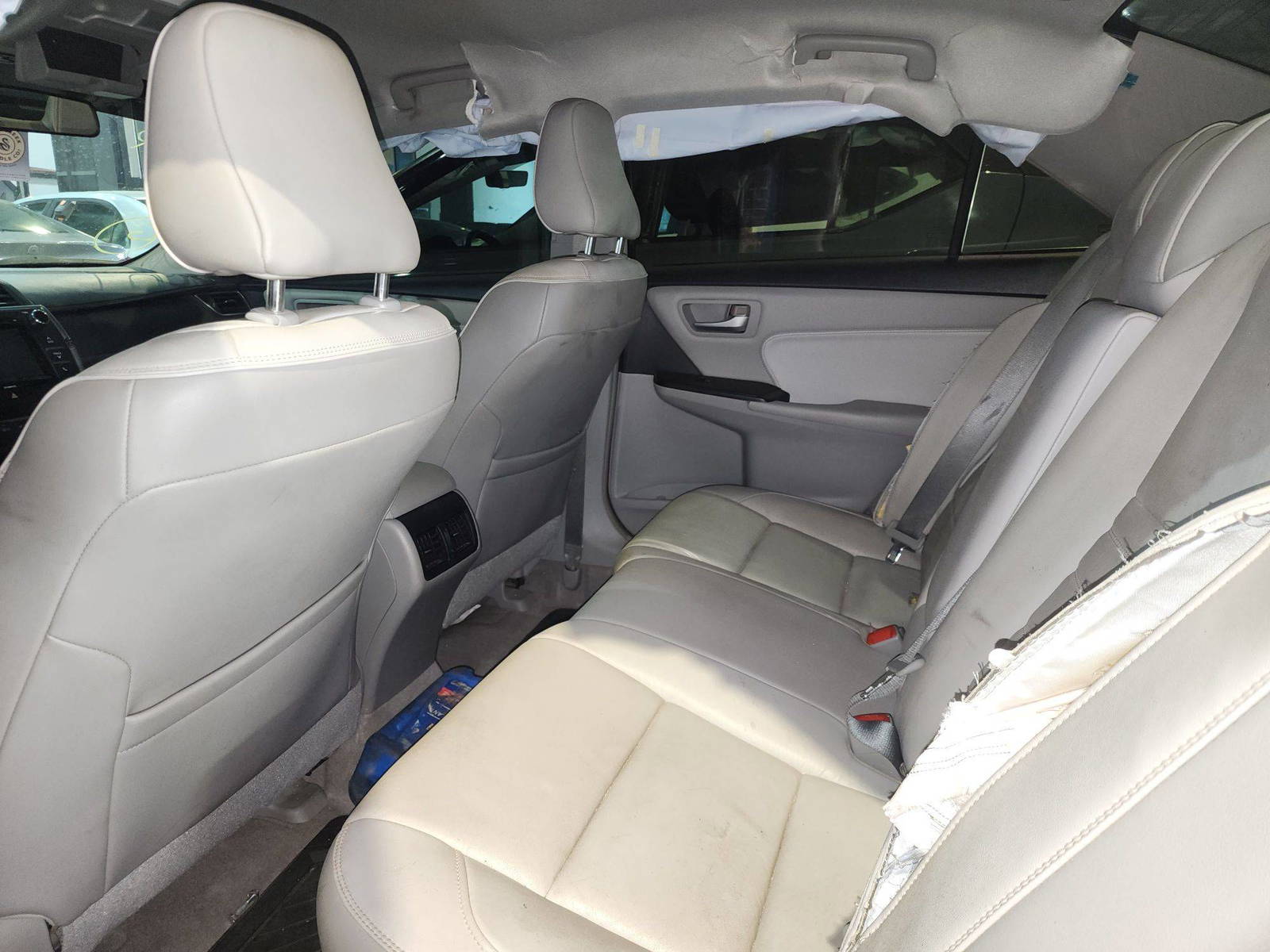 2016 TOYOTA CAMRY — 148369 Miles — Lot 84152665 — Souq - Marhaba Auctions Used Cars - Image 7