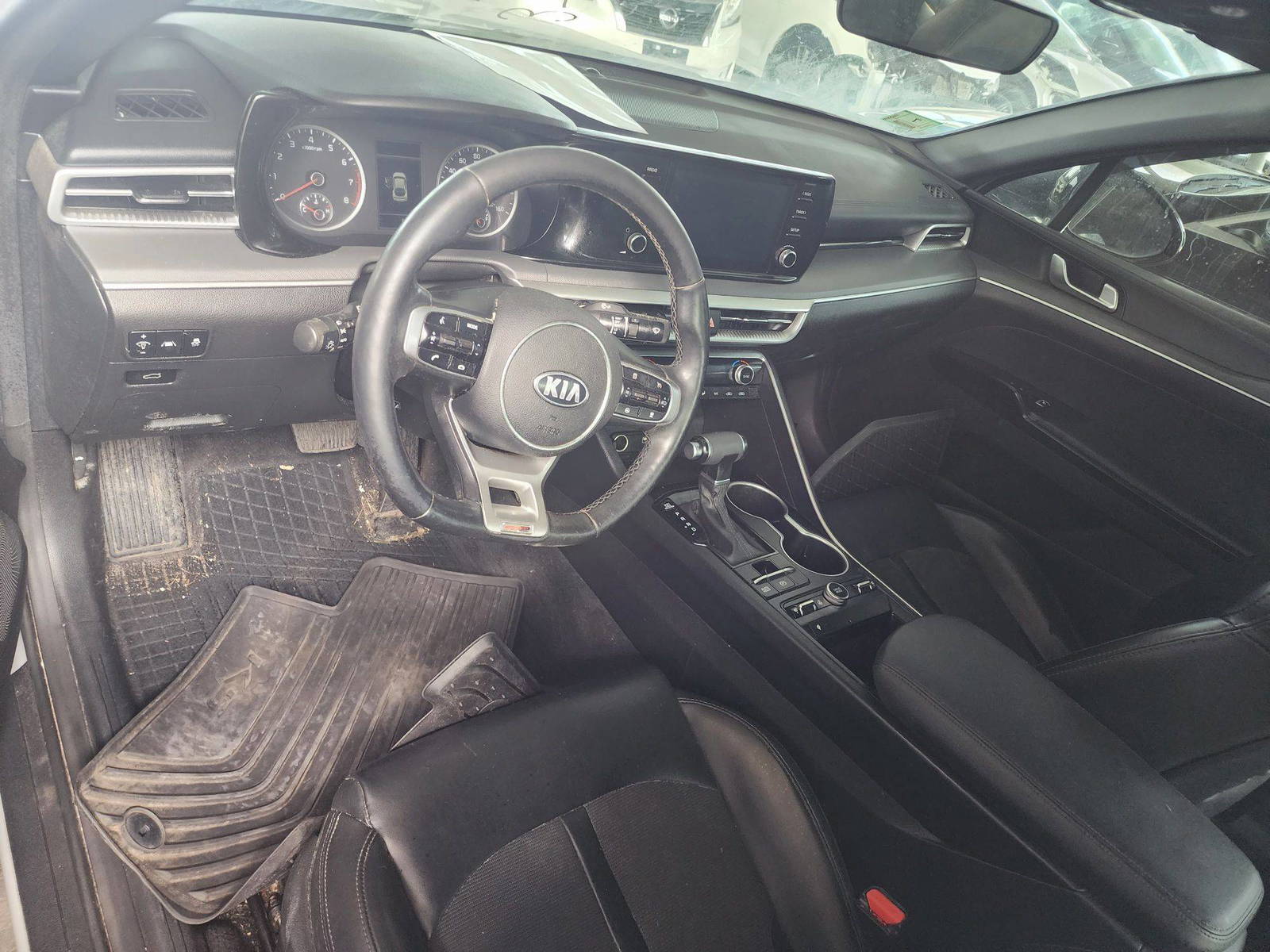 2021 KIA K5 — 81545 Miles — Lot 37564171 - Marhaba Auctions Used Cars - Image 4