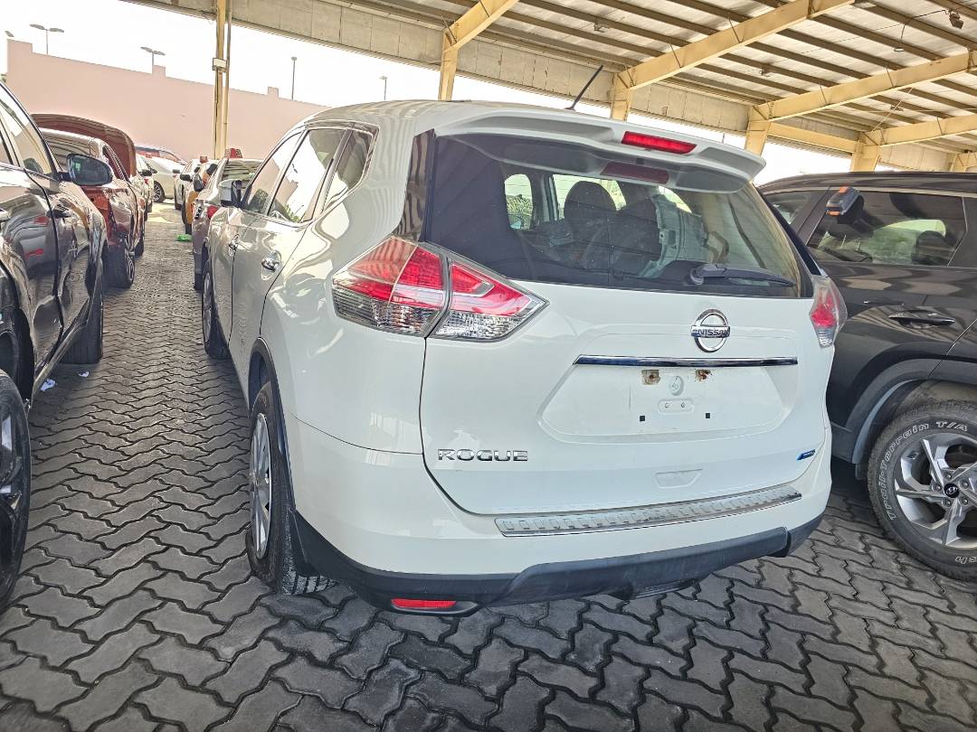 NISSAN ROGUE