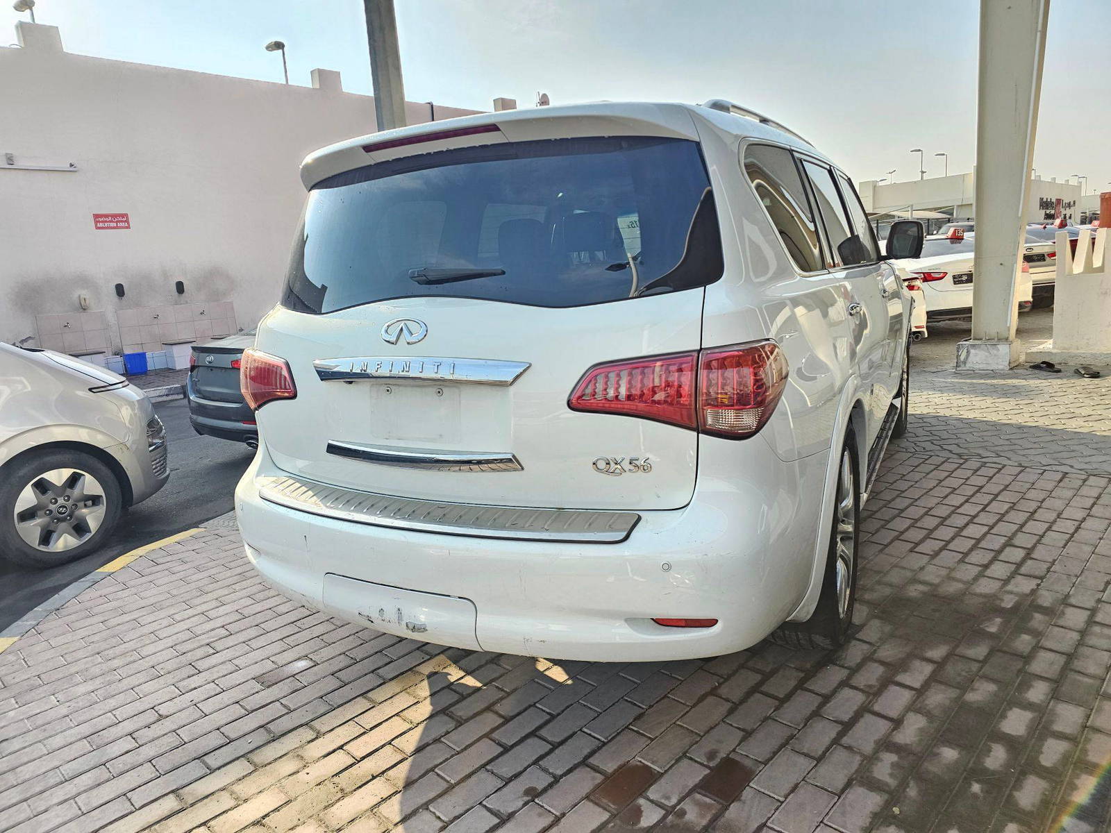 INFINITI QX56 2012 - Marhaba Auction Used Cars - Image 3