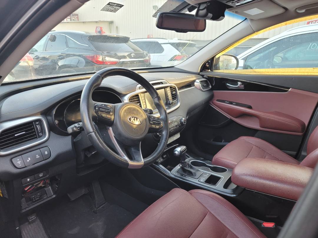 2017 KIA SORENTO — 122803 Miles — Lot G187672 — Souq - Marhaba Auctions Used Cars - Image 6
