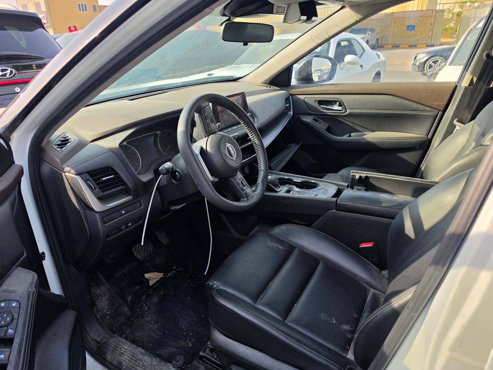 2023 NISSAN ROGUE — 60674 Miles — Lot BA8PW003490 — Oman Yard - Marhaba Auctions Used Cars - Image 8