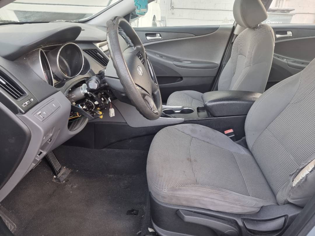 2011 HYUNDAI SONATA — 236736 Miles — Lot 215487 — Ind. 12 - Marhaba Auctions Used Cars - Image 7