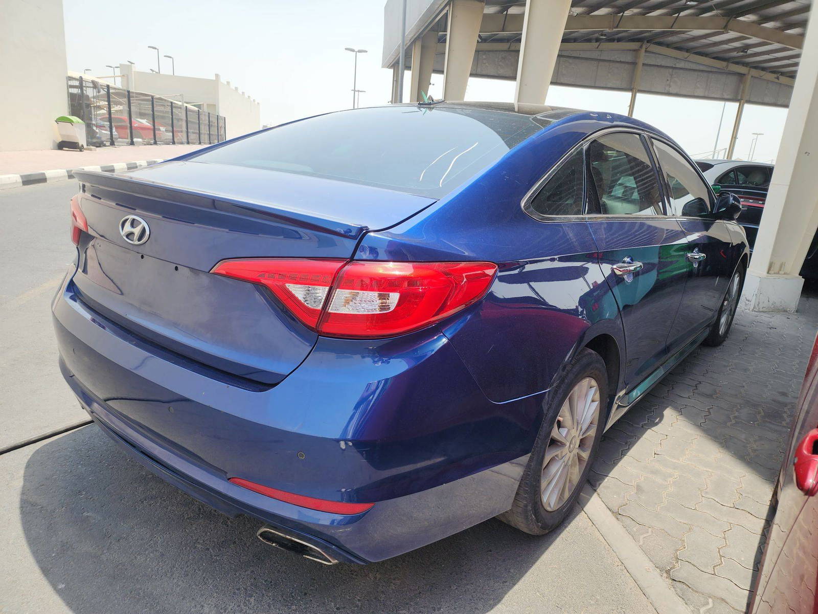 2015 HYUNDAI SONATA — 136593 Miles — Lot 64065 — Souq - Marhaba Auctions Used Cars - Image 3