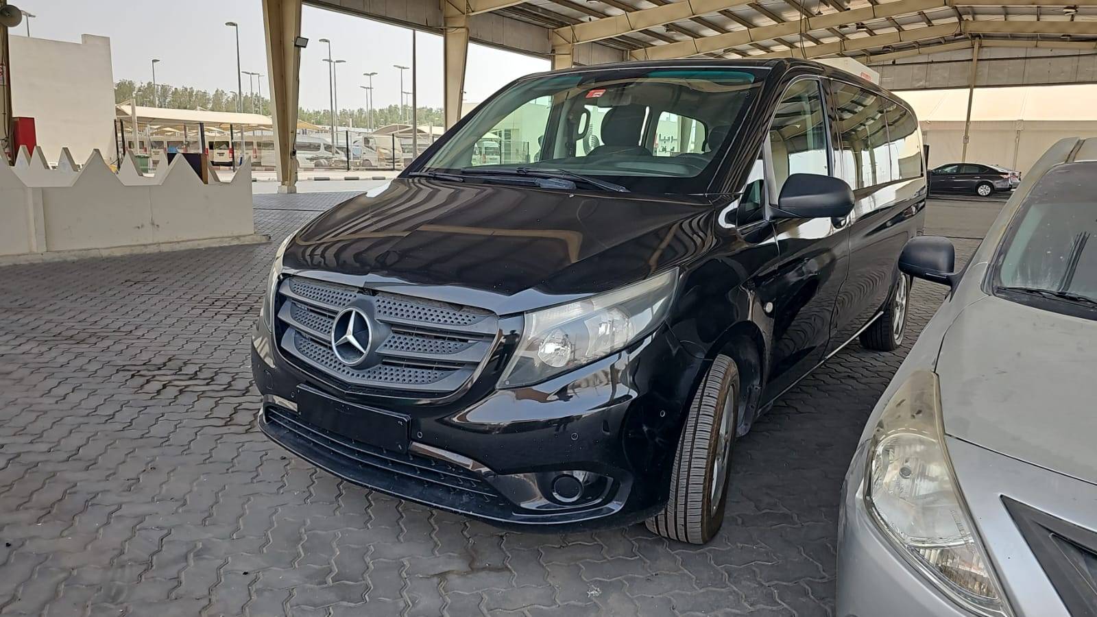 2019 MERCEDES BENZ VITO — 145370 KM — Lot E19K3598122 — Souq - Marhaba Auctions Used Cars - Image 5