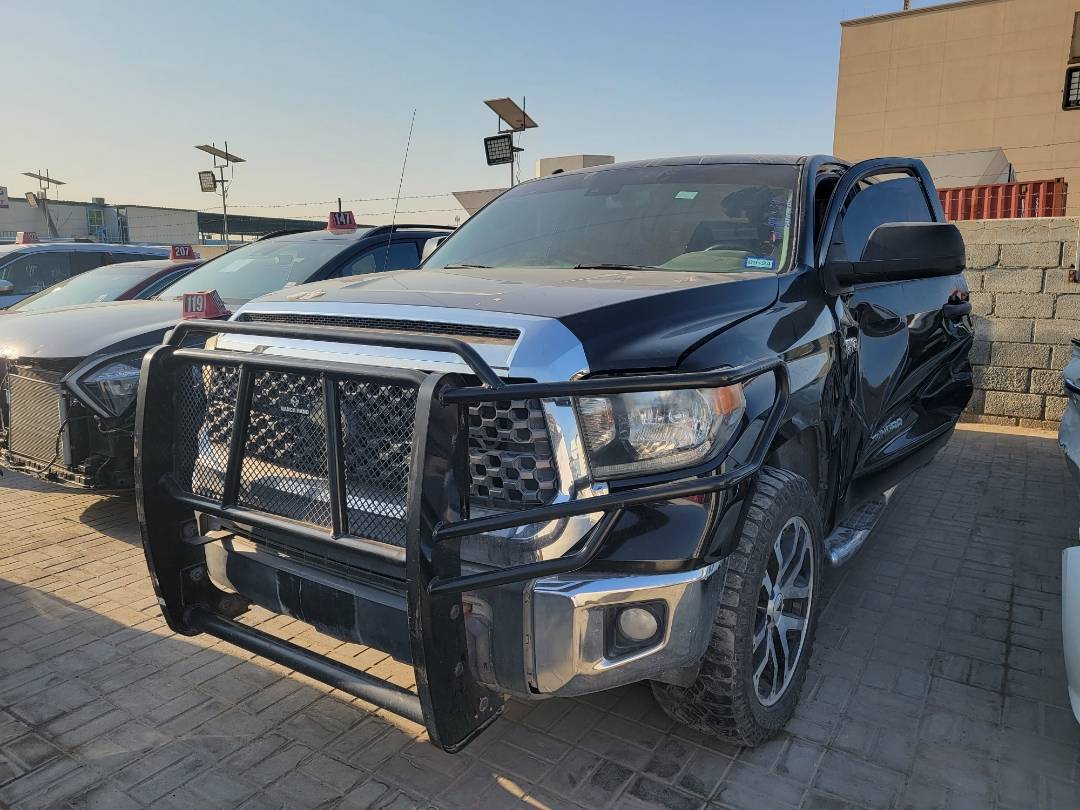 2018 TOYOTA TUNDRA — 113247 Miles — Lot 12JX713696 — Main - Marhaba Auctions Used Cars - Image 3