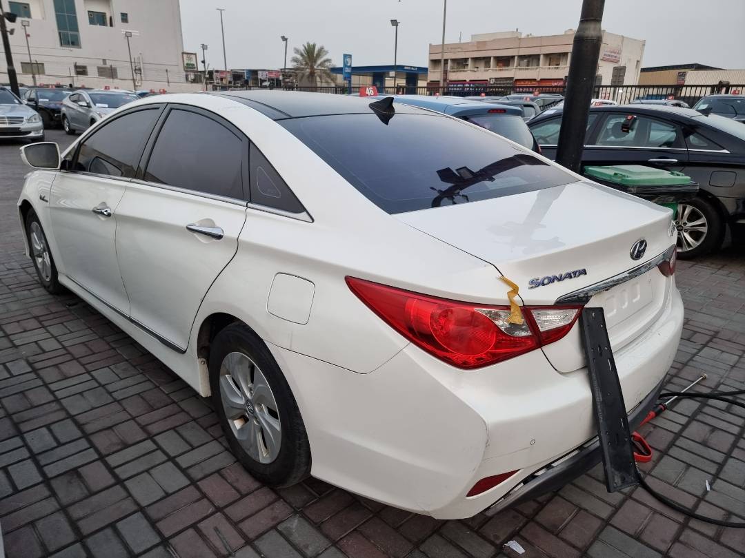 2014 HYUNDAI SONATA — 226134 KM — Lot 069346 — Ind. 12 - Marhaba Auctions Used Cars - Image 5