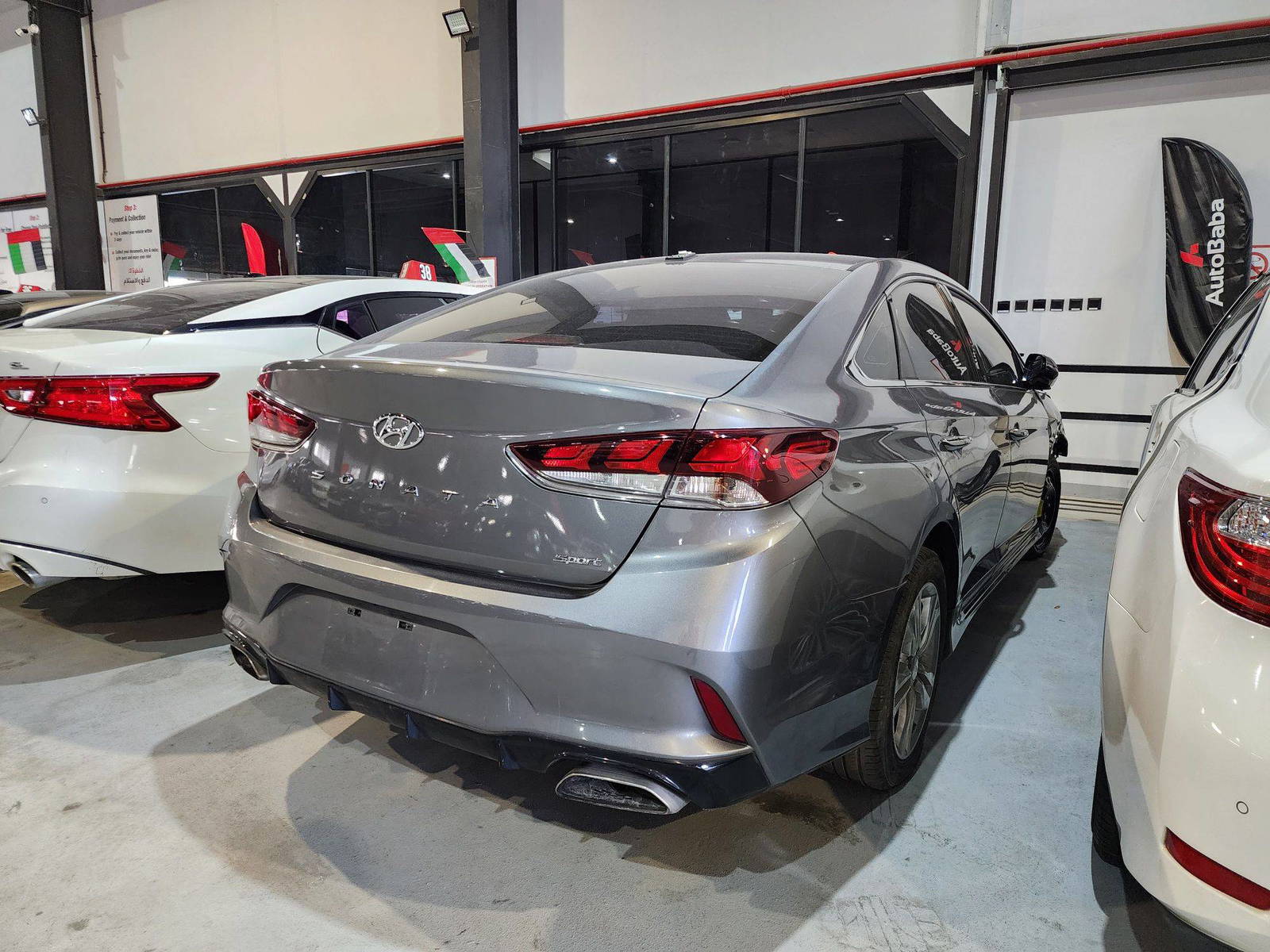2018 HYUNDAI SONATA — 105787 Miles — Lot 41269247 — Souq - Marhaba Auctions Used Cars - Image 4