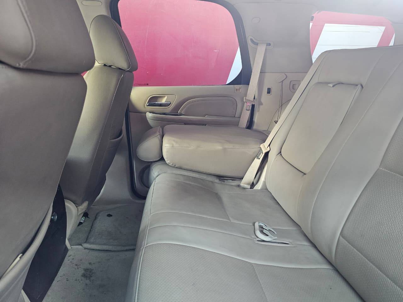 2008 CADILLAC ESCALADE — 518065 KM — Lot R118018 — Main - Marhaba Auctions Used Cars - Image 6