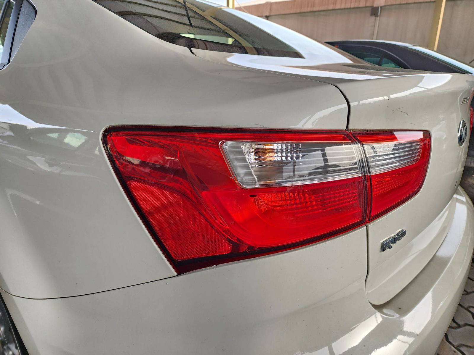 2016 KIA RIO — 174106 Miles — Lot 39637311 — Souq - Marhaba Auctions Used Cars - Image 11