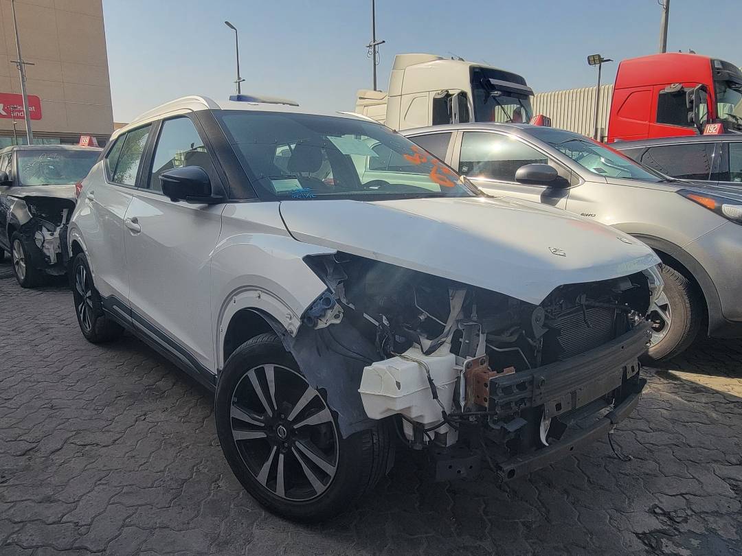 2019 NISSAN KICKS — 135551 Miles — Lot 3619978 — Main - Marhaba Auctions Used Cars - Image 3