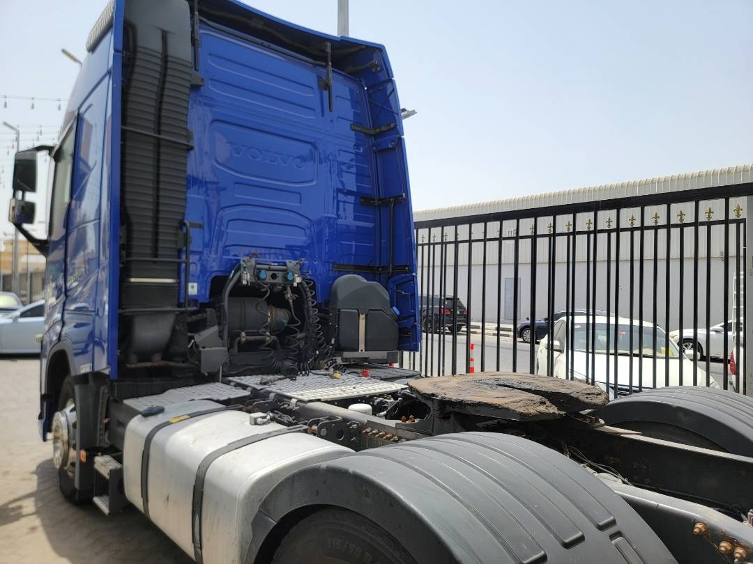 2016 VOLVO FH-Series — 782667 KM — Lot GB750681 — Main - Marhaba Auctions Used Cars - Image 4