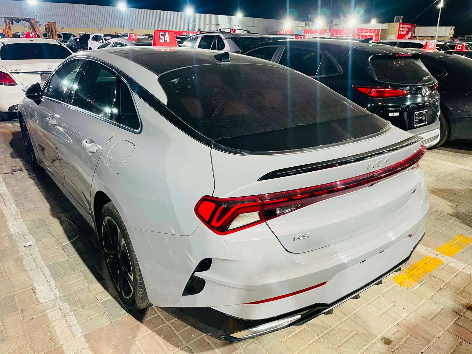 2023 KIA K5 — 44671 Miles — Lot 93062755 — Al Sajaa - Marhaba Auctions Used Cars - Image 5
